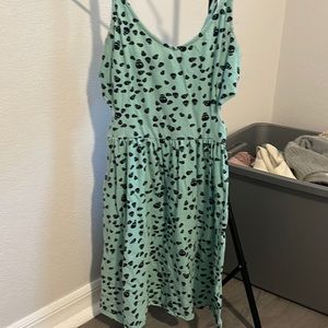 Medium skull dress